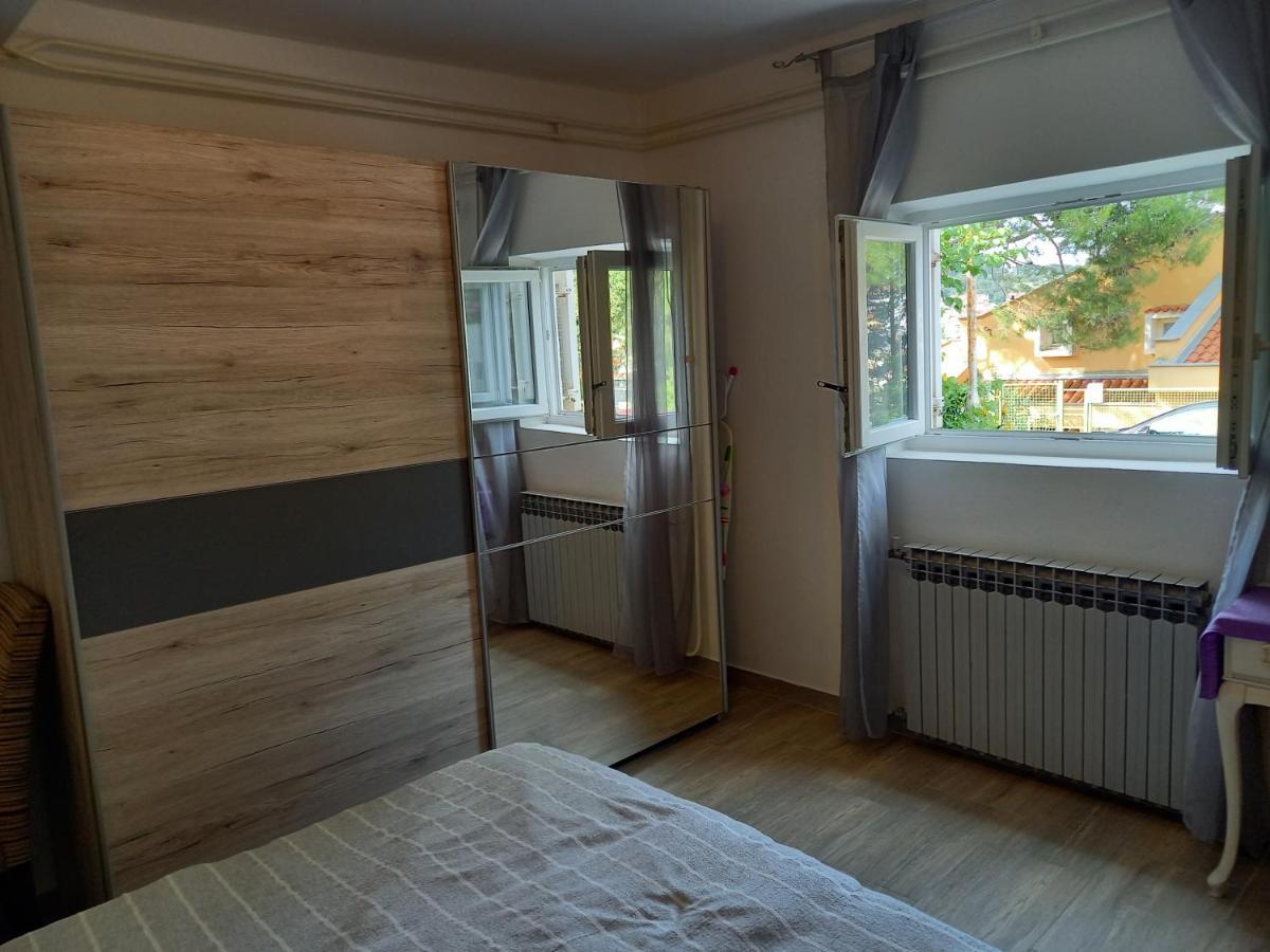 Apartment Senka Mali Lošinj Екстериор снимка