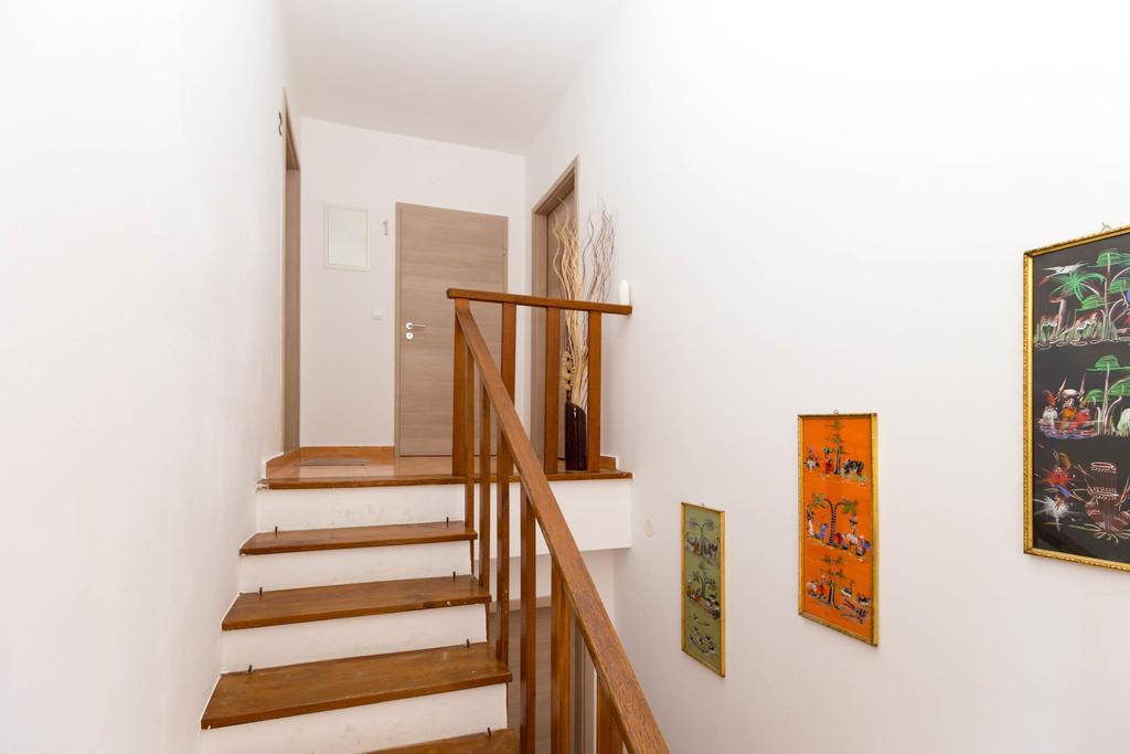 Apartment Senka Mali Lošinj Екстериор снимка