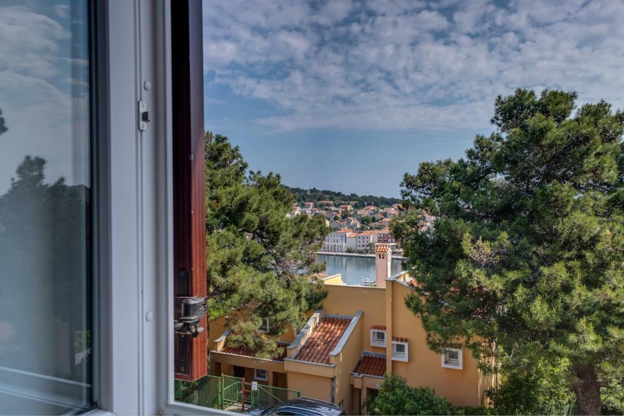 Apartment Senka Mali Lošinj Екстериор снимка