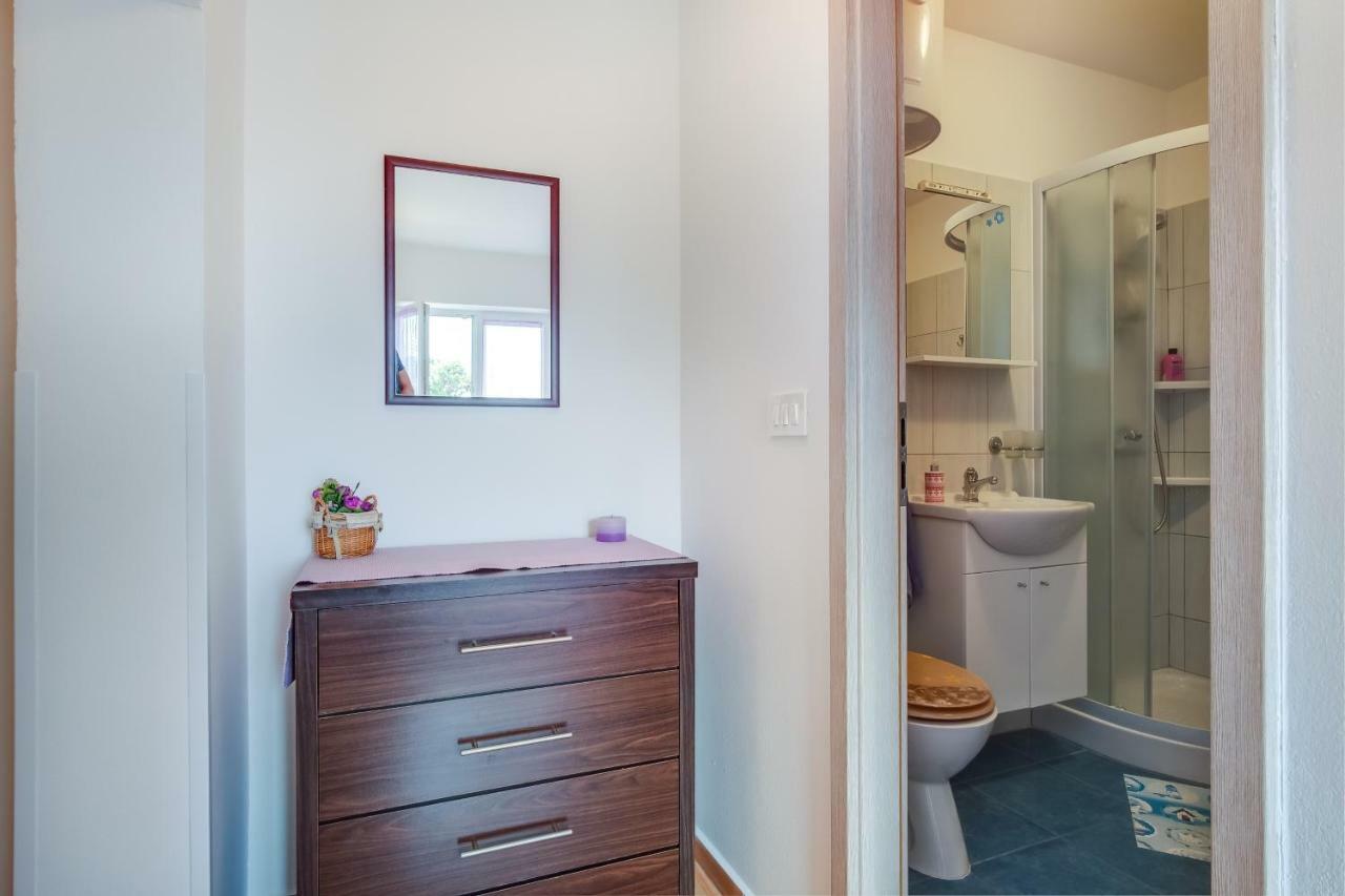 Apartment Senka Mali Lošinj Екстериор снимка
