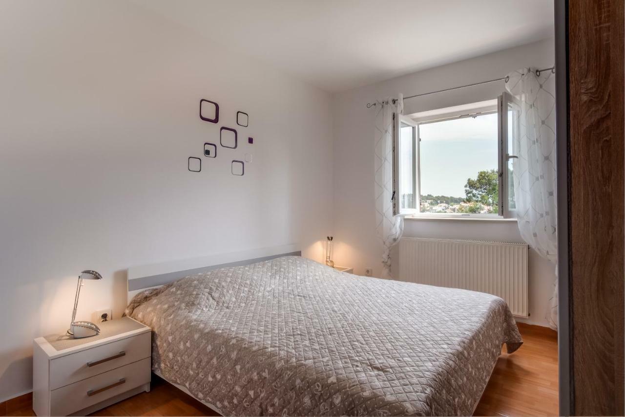 Apartment Senka Mali Lošinj Екстериор снимка