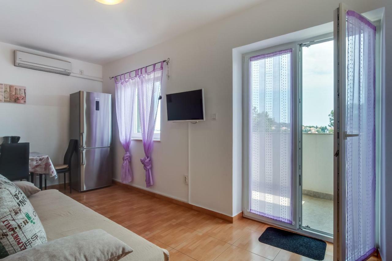 Apartment Senka Mali Lošinj Екстериор снимка