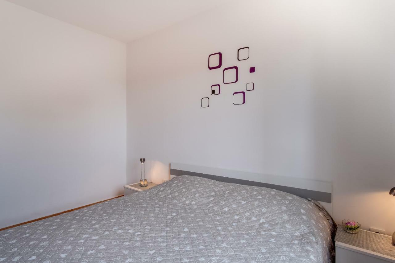 Apartment Senka Mali Lošinj Екстериор снимка