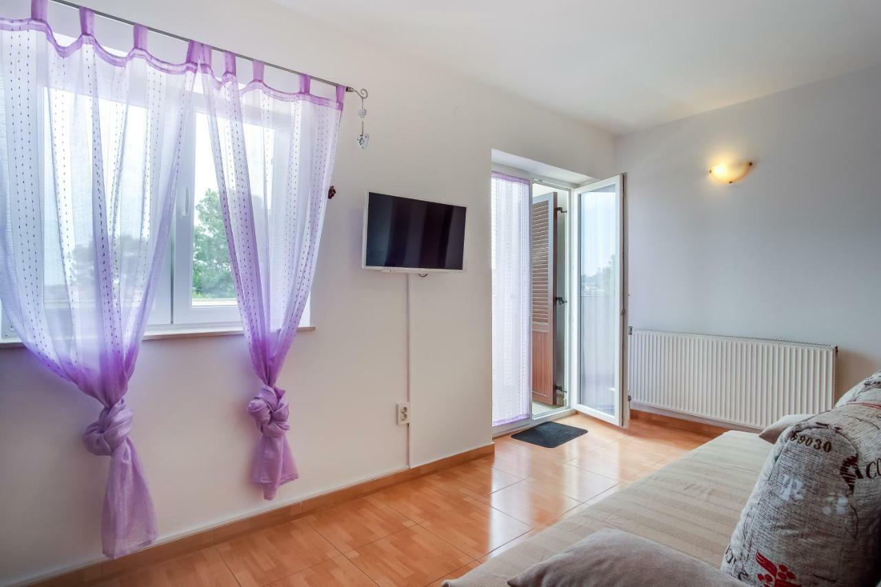 Apartment Senka Mali Lošinj Екстериор снимка
